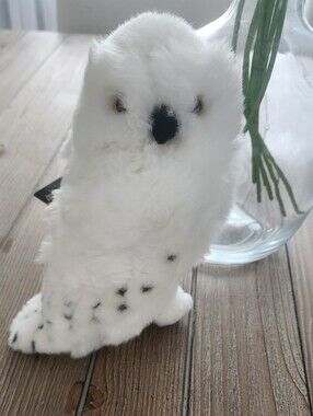 Harry Potter Hedwig plush. White and Black Snowy Owl Plush NWT